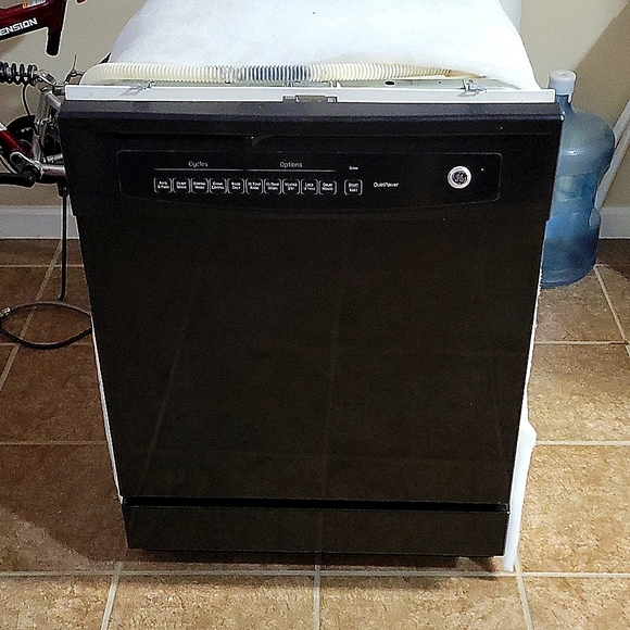 GE DISHWASHER